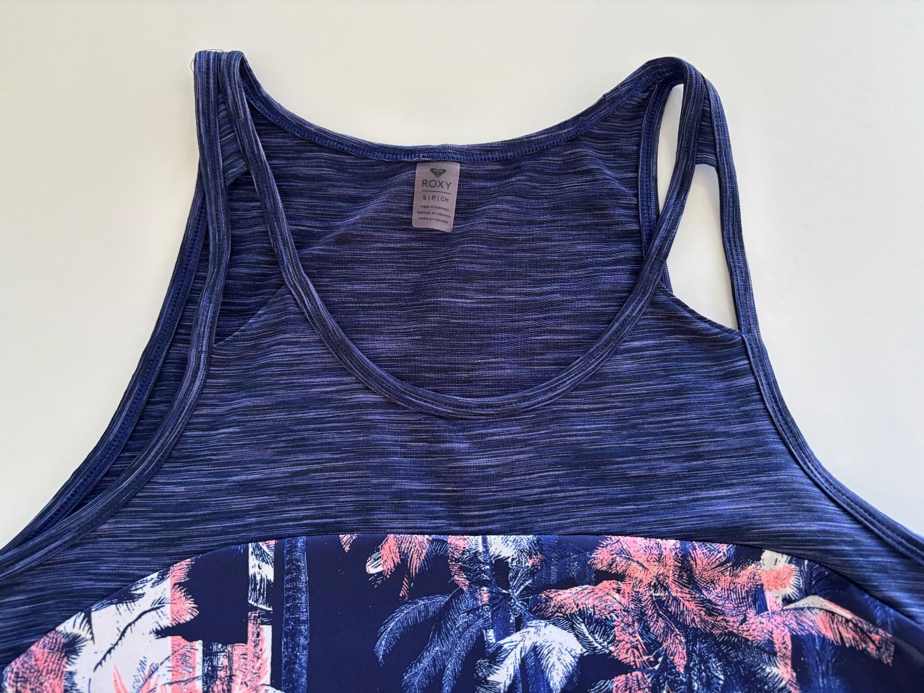 Roxy Lotti di vestiti: Set Roxy, Short + Top, Grandeur S – Usato da Reconvilier venduto da Audrey_11 1