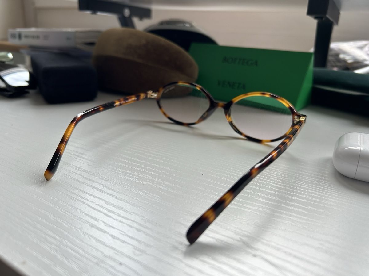 Miu Miu Occhiali & Lenti: Miu Miu Glasses, Tortoise shell, Vintage Style Frames – Usato da Zürich venduto da redcoatcuntmovie 3