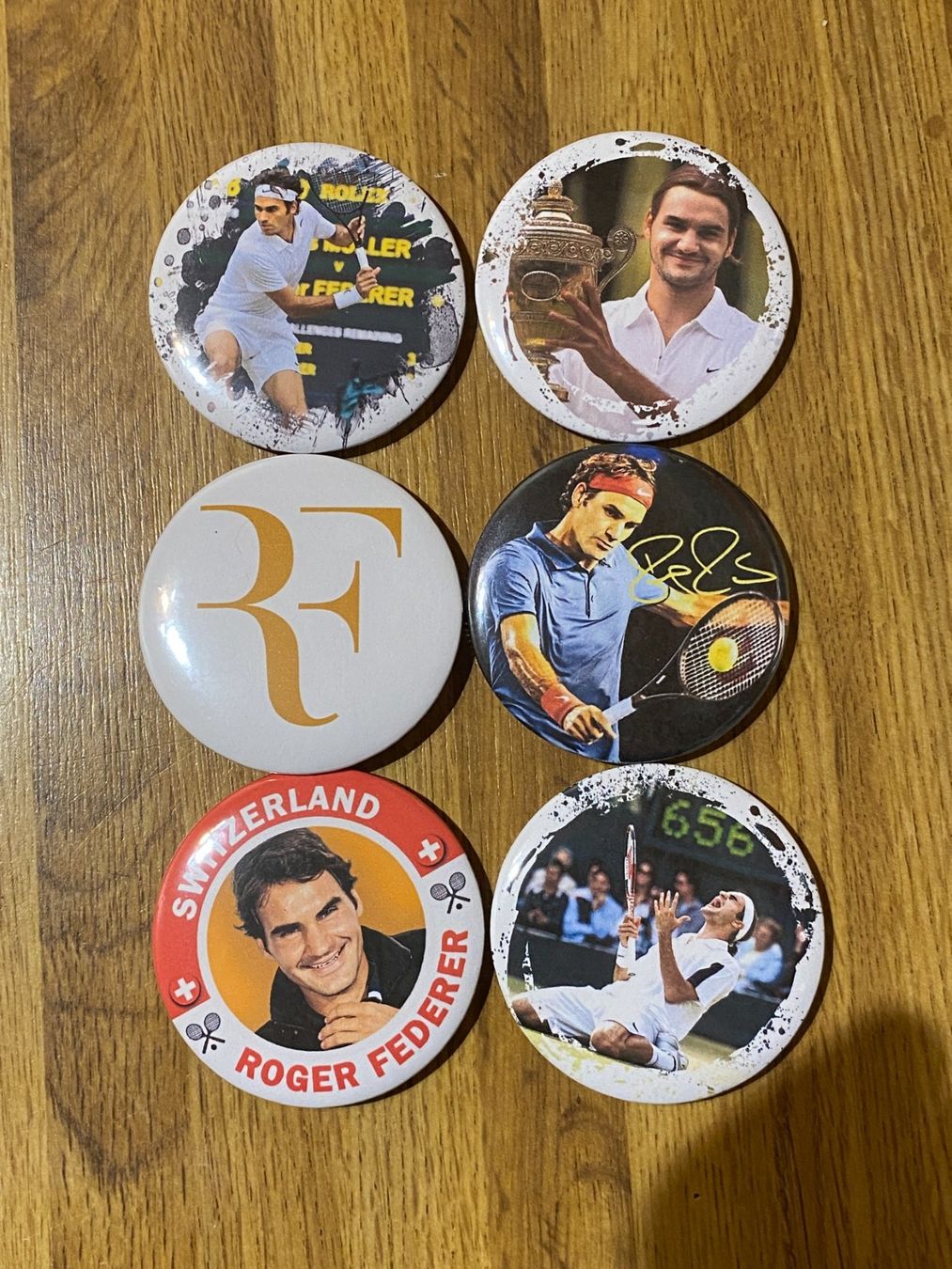 Placchette & Badge: Tennis Roger Federer-Kühlschrank Magnete – Nuovo (secondo la descrizione) da Basel venduto da VinylLover68