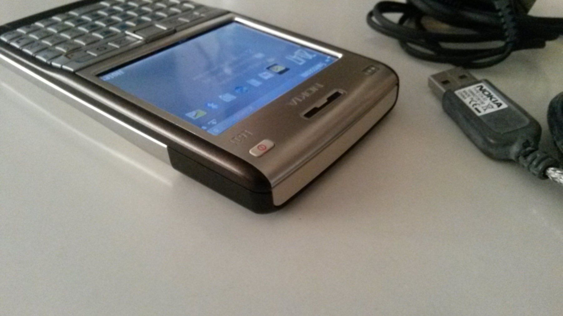 Nokia Telefoni cellulari / Smartphones: Nokia E61i métal, made in Finlande – Usato da Lausanne venduto da asdyx 6