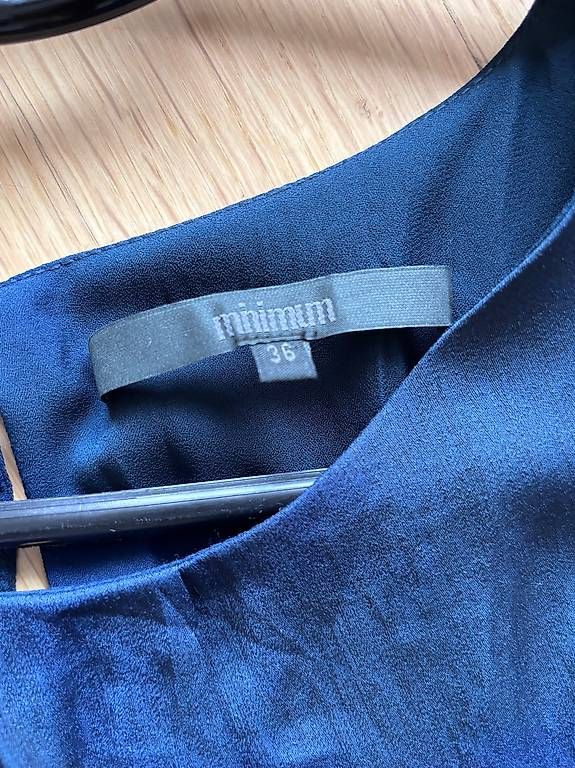 Vestiti: Abendkleid dunkelbalu Minimum 38 – Usato da Bern venduto da ni_mo 2