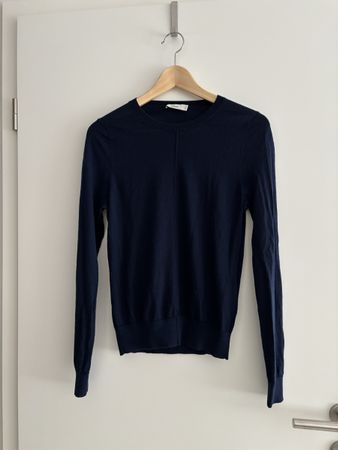 Marineblauer Baumwollpullover Closed!