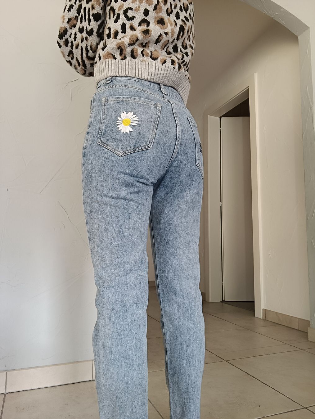 Jeans: JEAN IMPRIMÉ 34 – Usato da Sierre venduto da shirley04 4