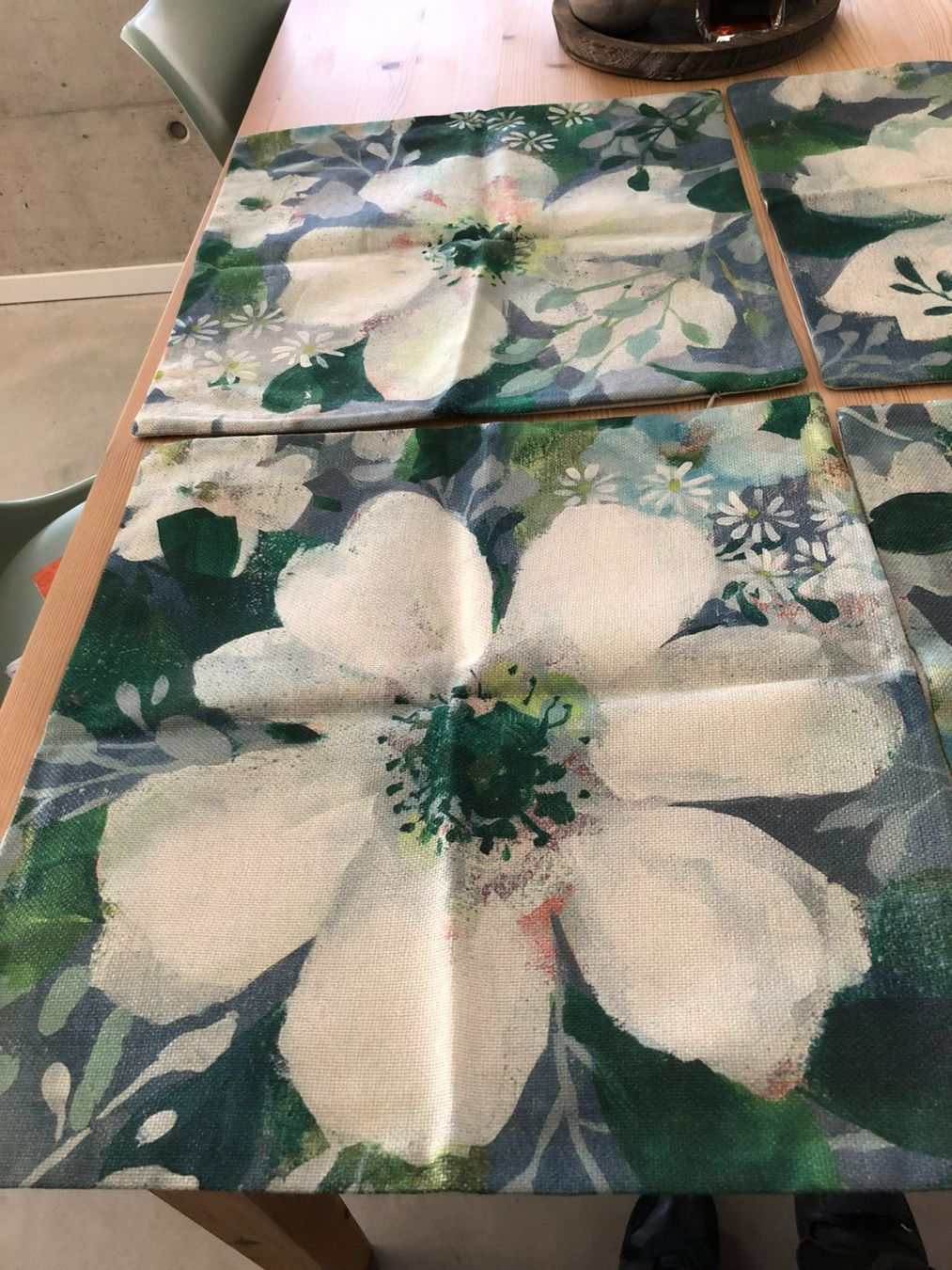 Cuscini: 4 x Dekokissen 45x45cm – Nuovo (secondo la descrizione) da Bellinzona venduto da JackieBlue 3