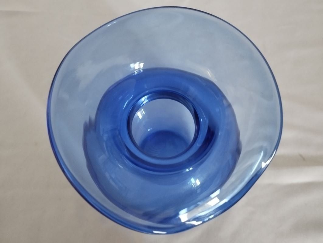 Vasi & Recipienti: Glas-Vase blau klein – Usato da Schübelbach venduto da Restwert_Schubelbach 3