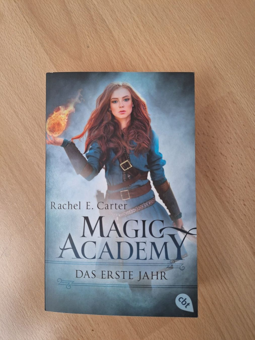 Libri: Magic Academy - das erste Jahr – Usato da Buchrain venduto da Doribug