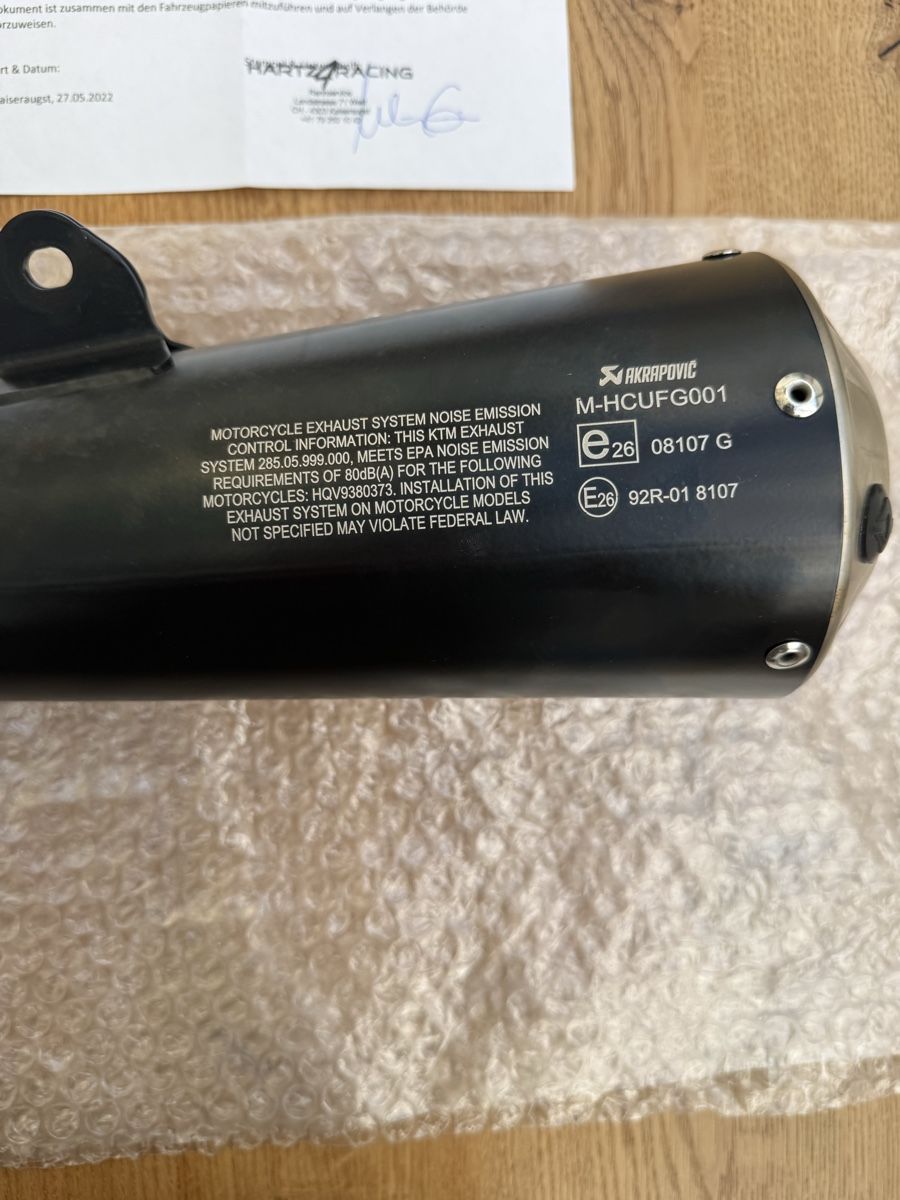 Sistemi di scarico: Akrapovic Auspuff Husqvarna 401 – Nuovo (secondo la descrizione) da Basel venduto da mic_989s 2