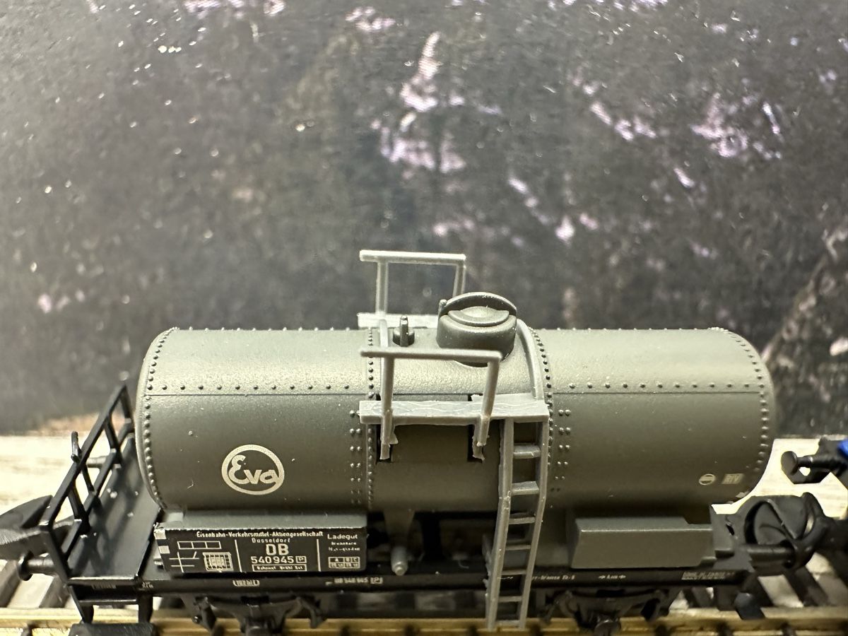 Märklin Modelleisenbahnen: Märklin 82326 Kesselwagen Set – Gebraucht aus Lupsingen von New-Haven 2