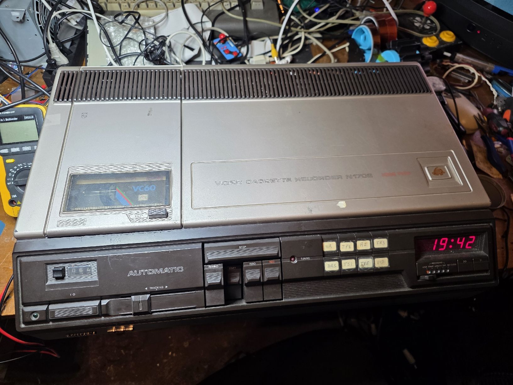 Philips Registratori: Philips VCR N1700/20 – Usato da Courroux venduto da Davy642
