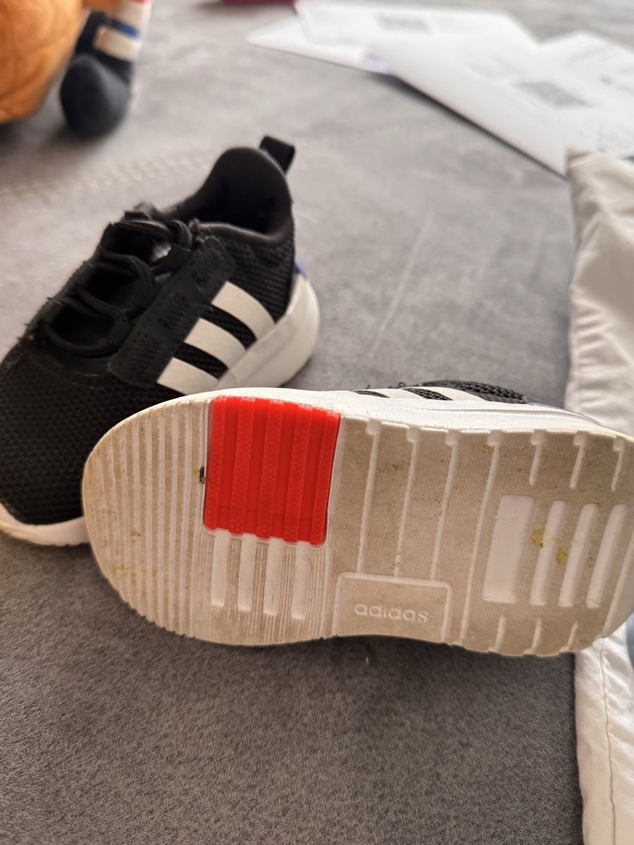 Adidas Schuhe für Jungen: Baskets Adidas bébé taille 20 – Gebraucht aus La Chaux-de-Fonds von Sabinchenn 3