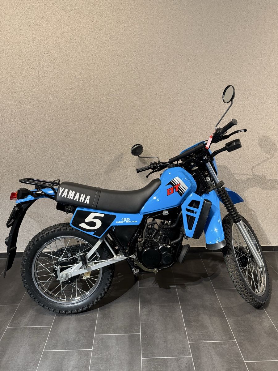 Fabelhafte Dt 125 Yamaha Ebenbild