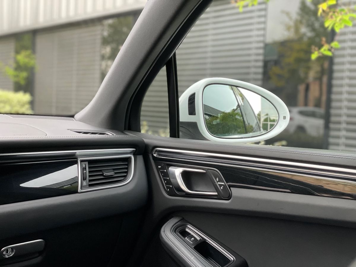 Porsche Autos: Porsche Macan S Diesel  – D'occasion à Nidau par guess123 6