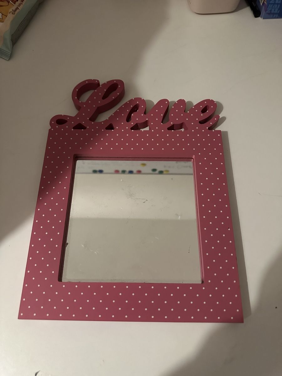 Specchi: Specchio rosa "Love" a pois bianchi – Usato da Mendrisio venduto da ketolin