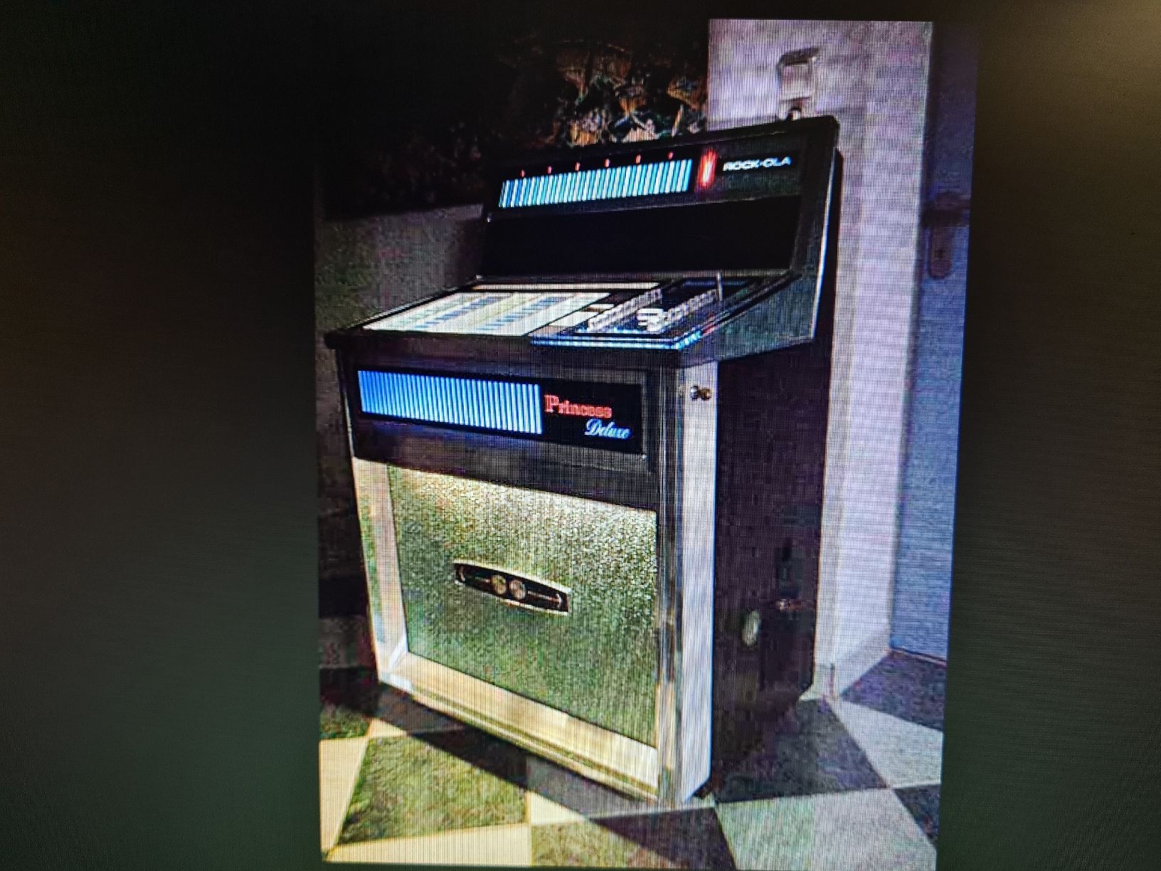 Rock-Ola Jukebox: Rock-Ola Musikbox  – Défectueux à Niederwil SG par Kaicorner03 3