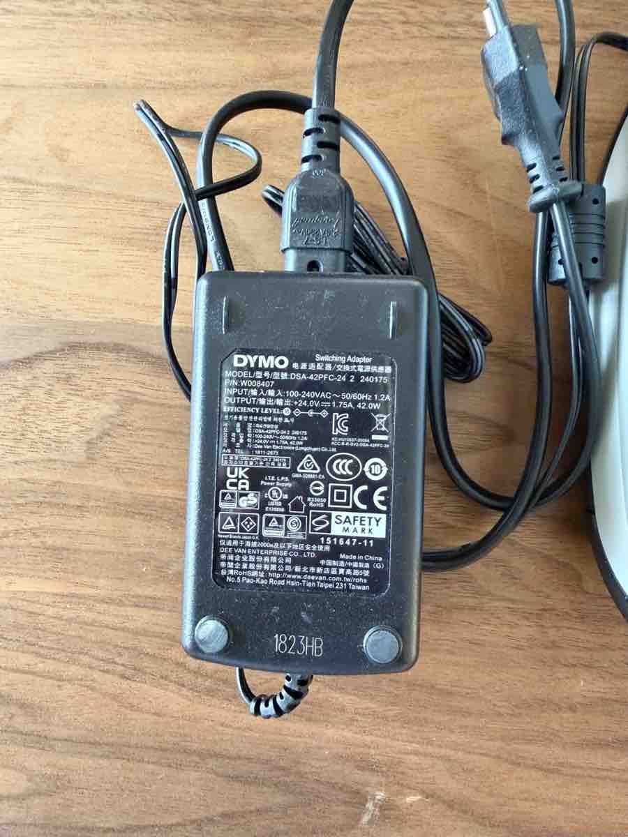 Dymo Drucker: Dymo Etikettendrucker LabelWriter 550 – Gebraucht aus Zürich von blancali 3
