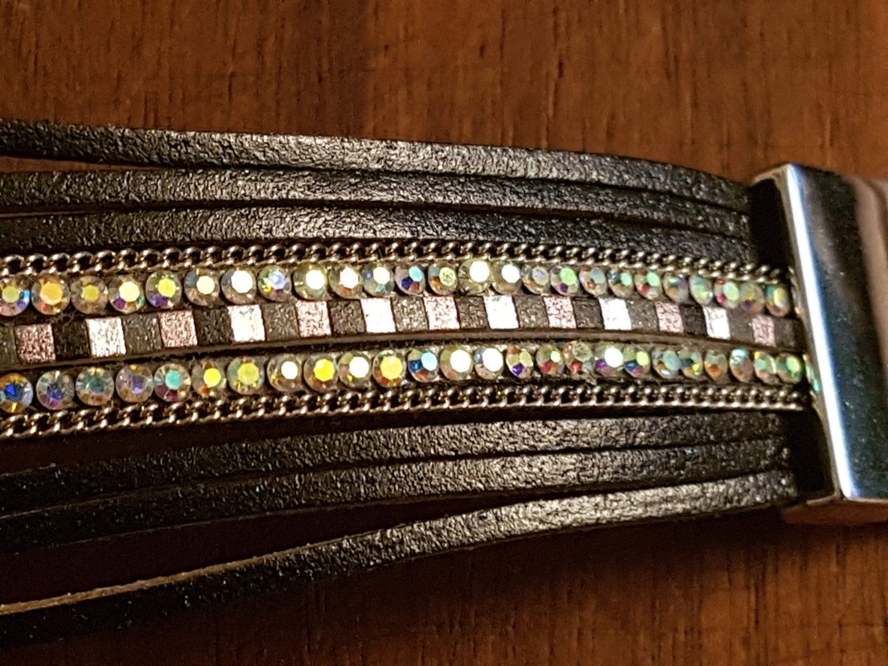 Bracciali & Braccialetti: Armband stark. Magnetverschluss glitzrig – Usato da Ettingen venduto da Maranathatalitha 1