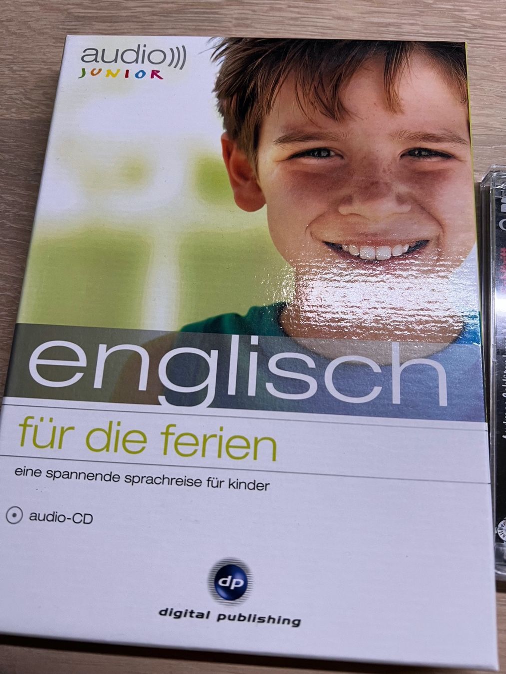 CD: 2 CD im Set ( Englisch + Krimi) – Usato da Wuppenau venduto da Alfreg 1