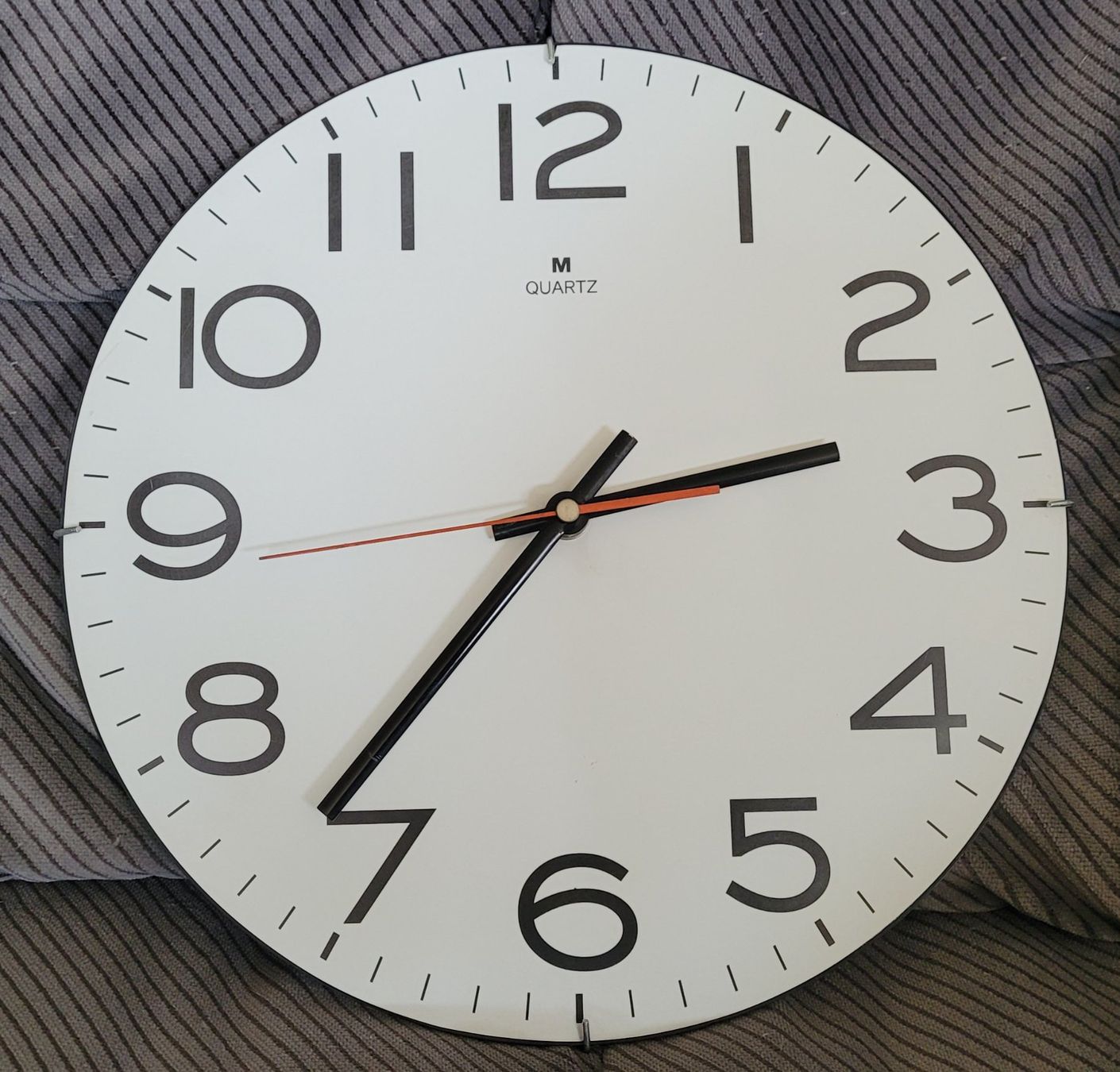 Tutte le decorazioni: Wanduhr – Usato da Bischofszell venduto da -fr-5
