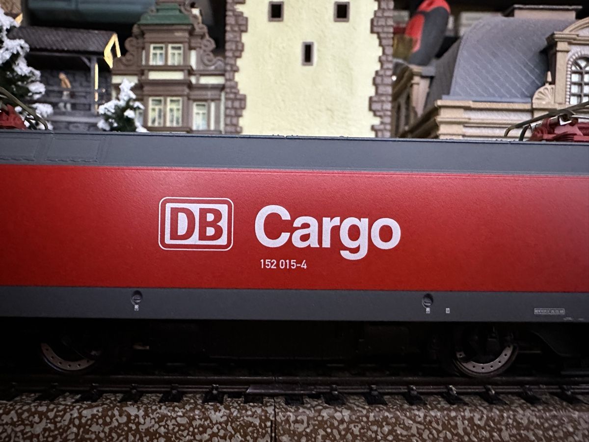 Märklin Modellini di ferrovie: Märklin 39350 DB BR 152 Cargo digital Sound – Usato da Lupsingen venduto da New-Haven 1