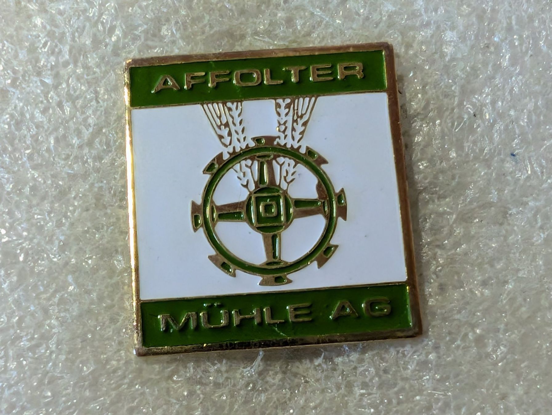 Placchette & Badge: Ansteckpin 172: Affolter Mühle AG – Usato da Oppligen venduto da Pin-Fall-Shop