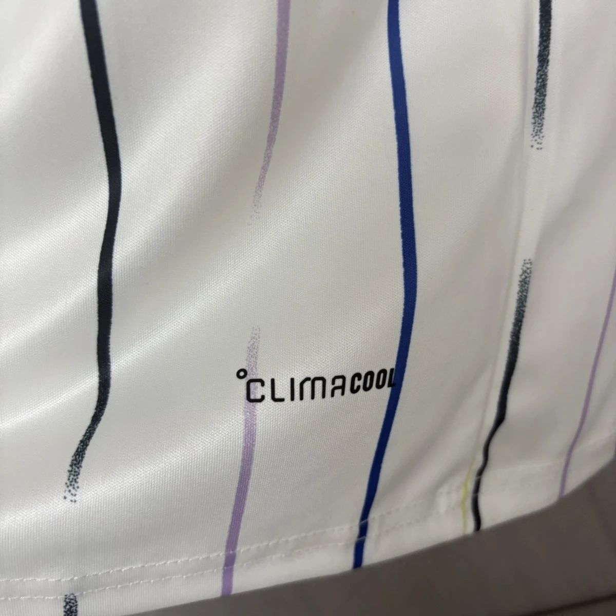 Adidas Maillots de corps & Pantalons: Japan World Cup 2026 Jersey Away – Neuf (Voir description) à Hochfelden par jav_r6t9 6