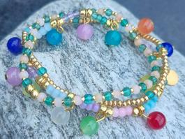 Verspieltes Dreierarmband mit Miyuki Glasperlen - Must have!