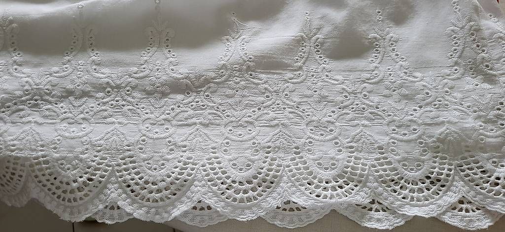 Vestiti: Sommerkleid mit Stickerei  M – Usato da Zizers venduto da Roosi1 6