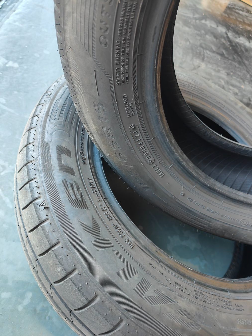Pneus & Kompletträder: 185/65 R15 Sommerreifen – Gebraucht aus Oberengstringen von Reifen-Lagerverkauf 2
