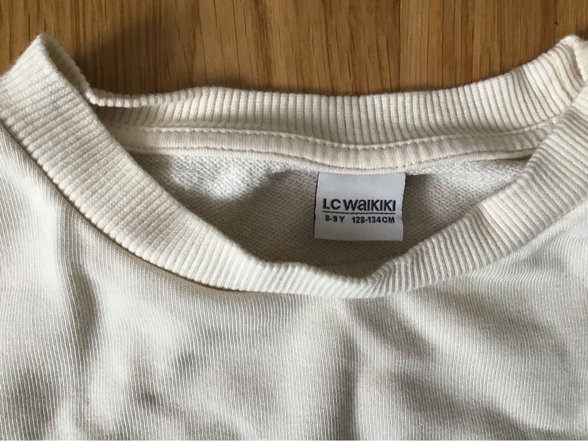 Maglioni & Felpe: LC Waikiki Mädchen Pullover, Gr. 128 Blumenmuster! – Usato da Seuzach venduto da Tureda 1