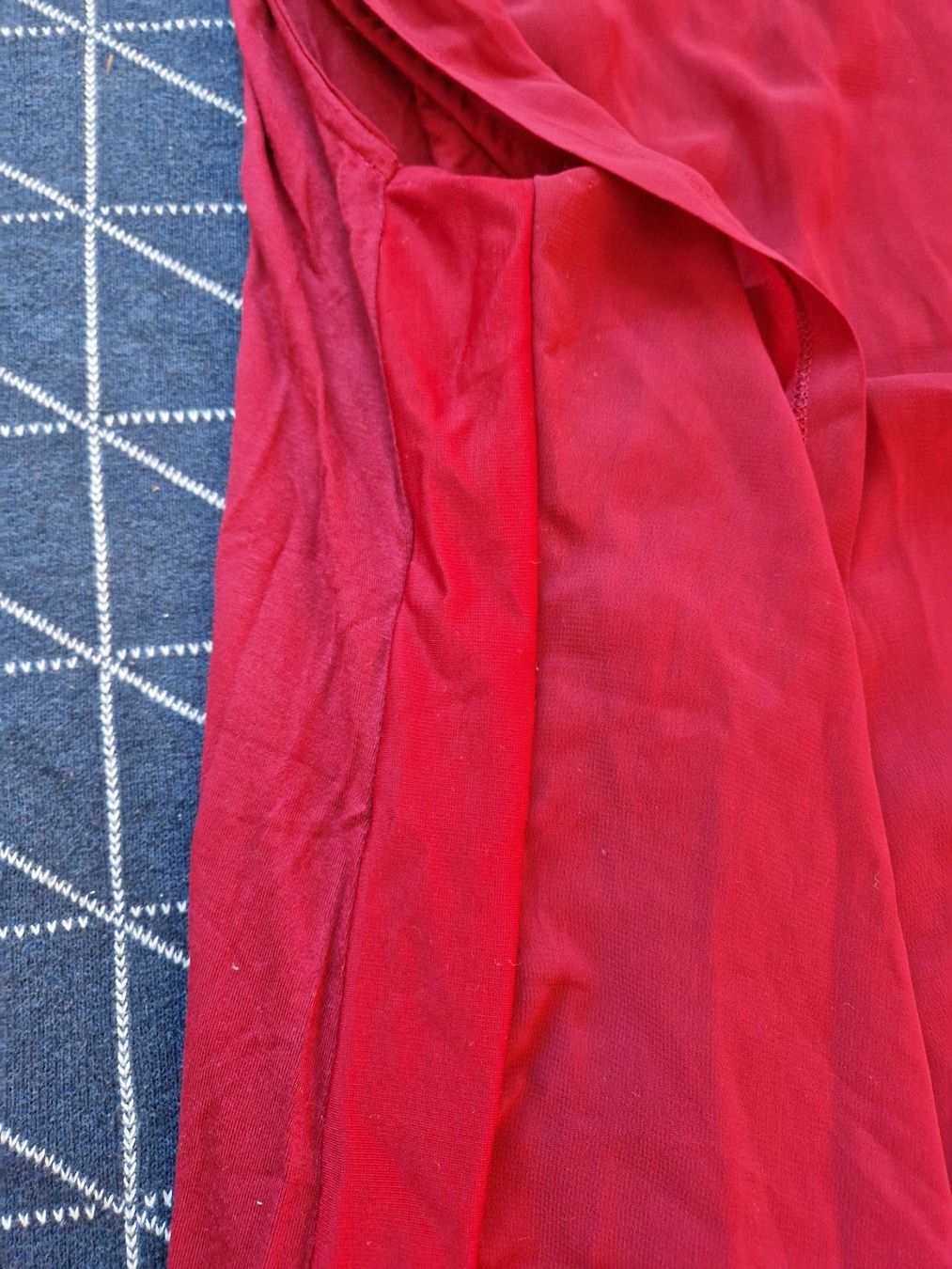 Vestiti: BellyButton Umstands Kleid rot ca 40 – Usato da MUEHLAU venduto da ibo_5c7d 1