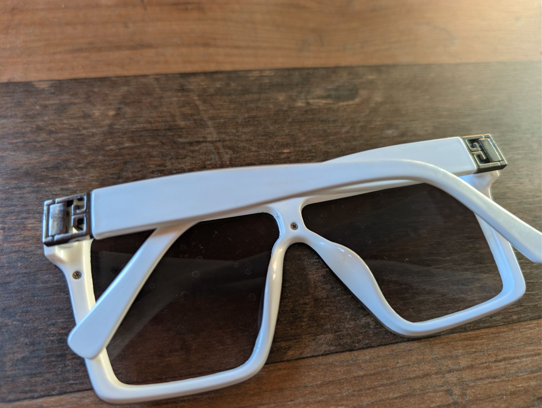 Occhiali & Lenti: Sonnenbrille Oversize weiss – Usato da Neuenhof venduto da mlw_w98j 4
