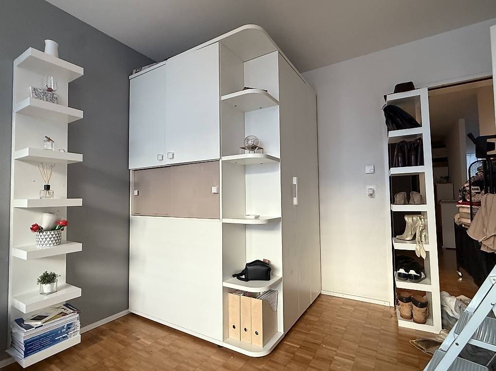 Armadi: Schrank inkl. Bett – Usato da Zürich venduto da D.Santo