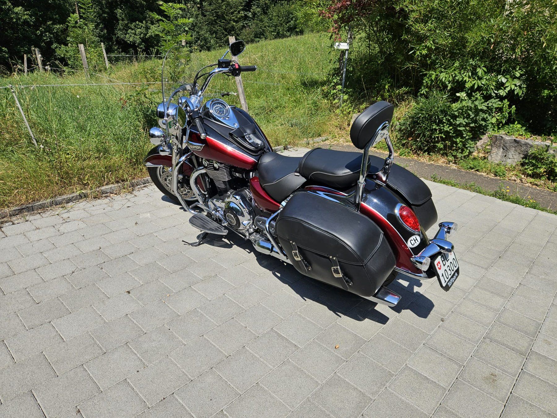 Triumph Chopper: Triumph Thunderbird LT1700 in Top Zustand ab MFK. – Usato da Läufelfingen venduto da Babbe 3