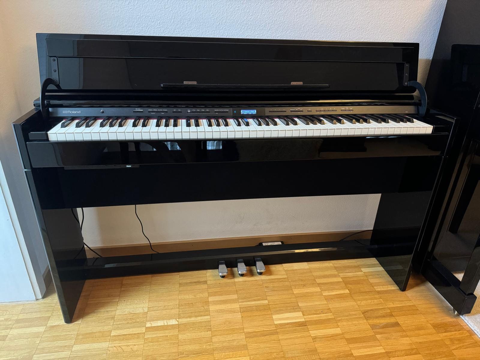 Roland Strumenti musicali: Roland Digital Piano DP603 Neuwertig – Usato da Herrliberg venduto da eka_dz6d 3