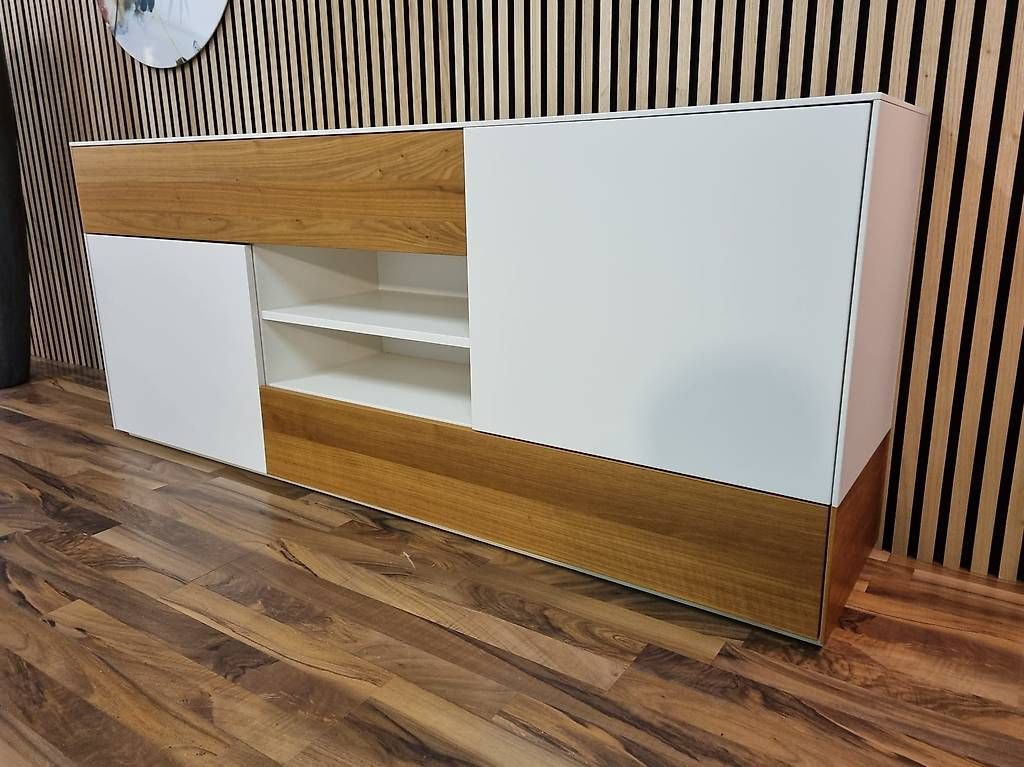Cassettiere: Sideboard / Kommode Transport sofort möglich – Usato da Niedergösgen venduto da GogiCeda 2