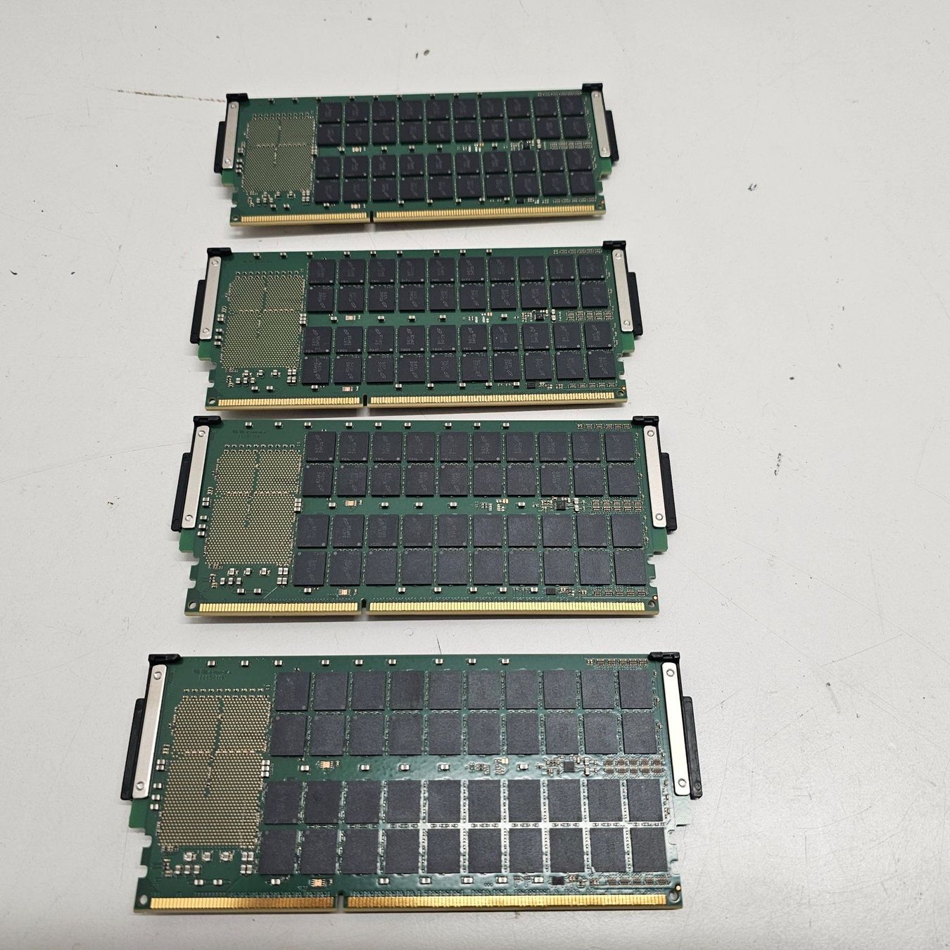 Memory / RAM: IBM Server Ram 64GB 8GX72 DDR3 – Gebraucht aus Niederdorf von LeptonAG 1