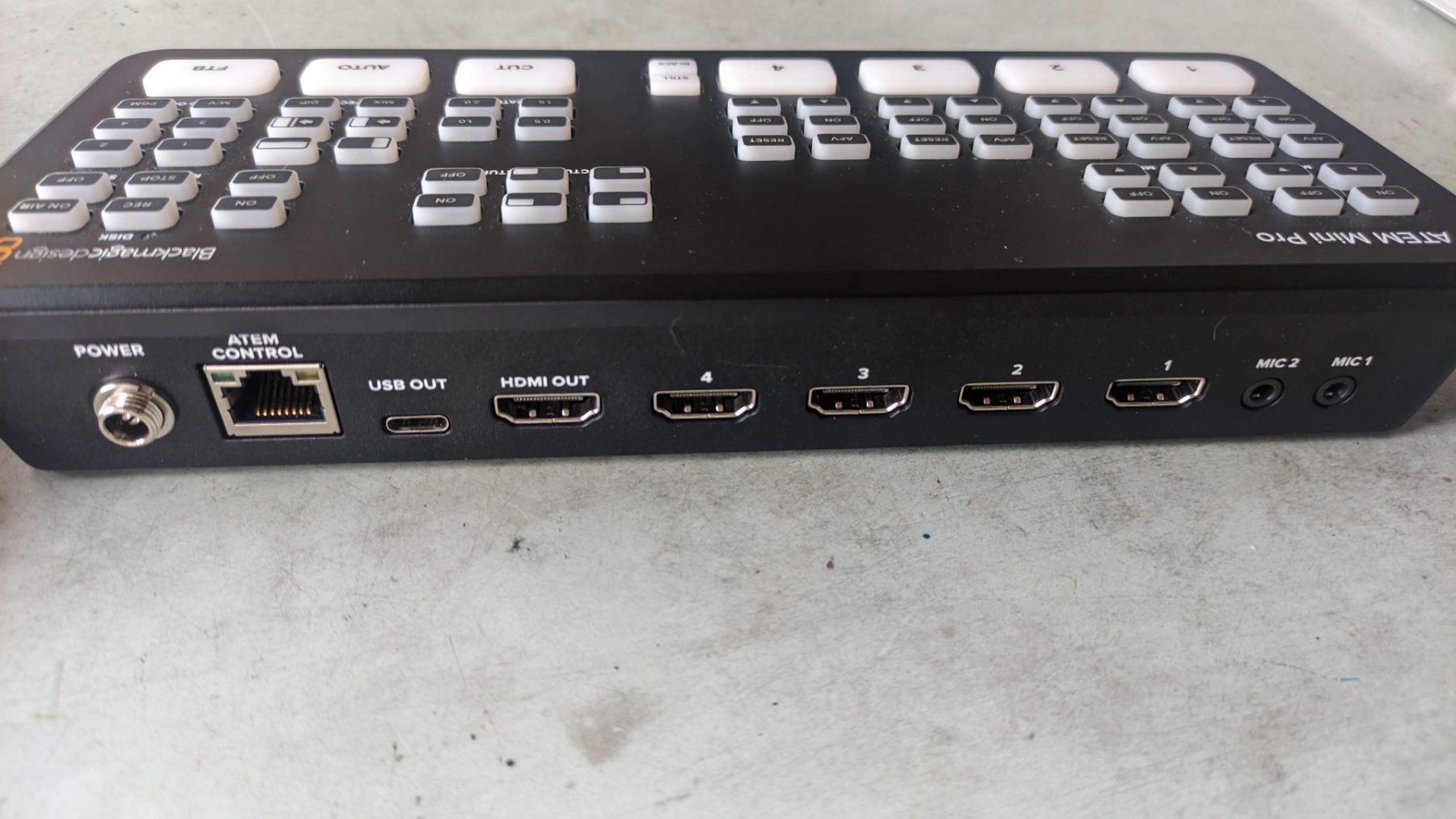 Blackmagic Console di mixaggio: atem mini pro hdmi switcher – Usato da Geneve venduto da T36 1