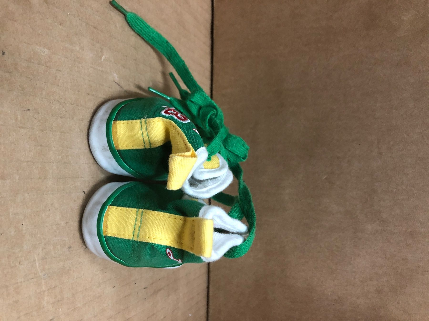 Scarpe per ragazzi: Kinderturnschuhe – Usato da Eschlikon TG venduto da RamonaSt 3