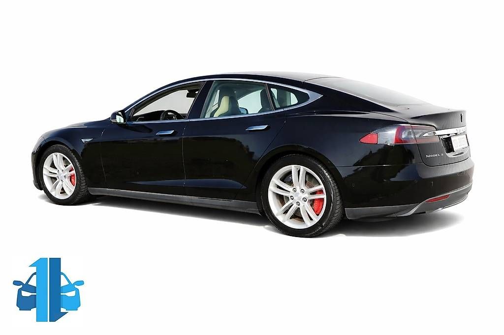 Automobili: TESLA Model S 90 D Performance – Usato da Derendingen venduto da per_gwh9 4