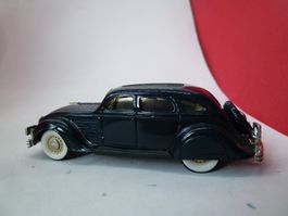 BROOKLIN -Chrysler Airflow - in dunkelblau !!! top Zustand