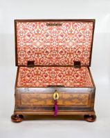 B0417 Antike Florentiner-Kassette mit Geheimfach ~1890