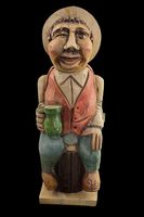 Weinmann aus Holz – Flaschenhalter (42 cm)