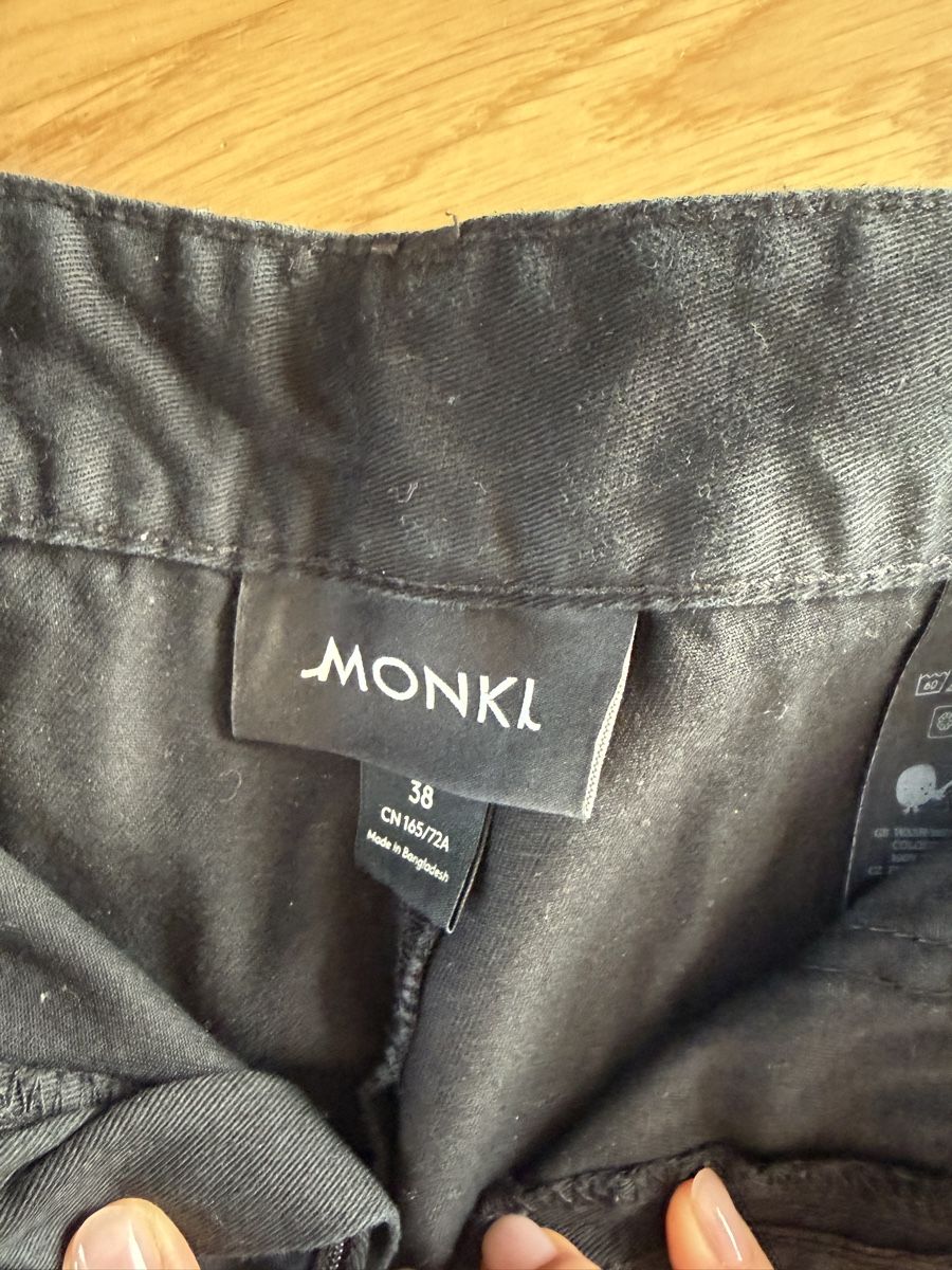 Monki Pantalons: cargohose (38) – D'occasion à Freidorf TG par driftingforthrifting 1