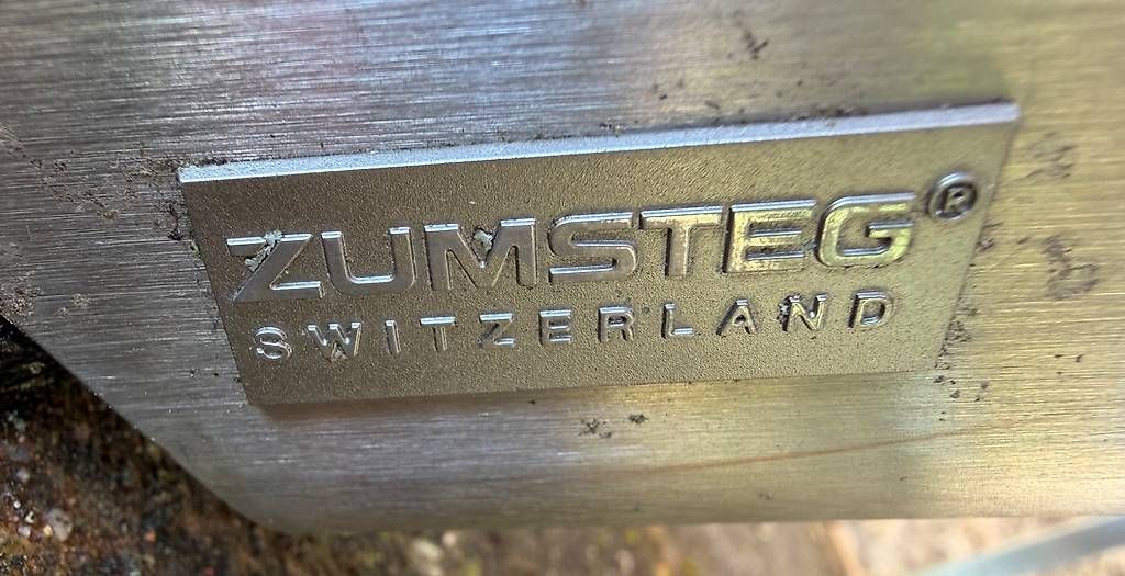 Set di tavolo e panche: Table rectangulaire & 6 chaises  – Usato da Cugy VD venduto da LesDesertes 2