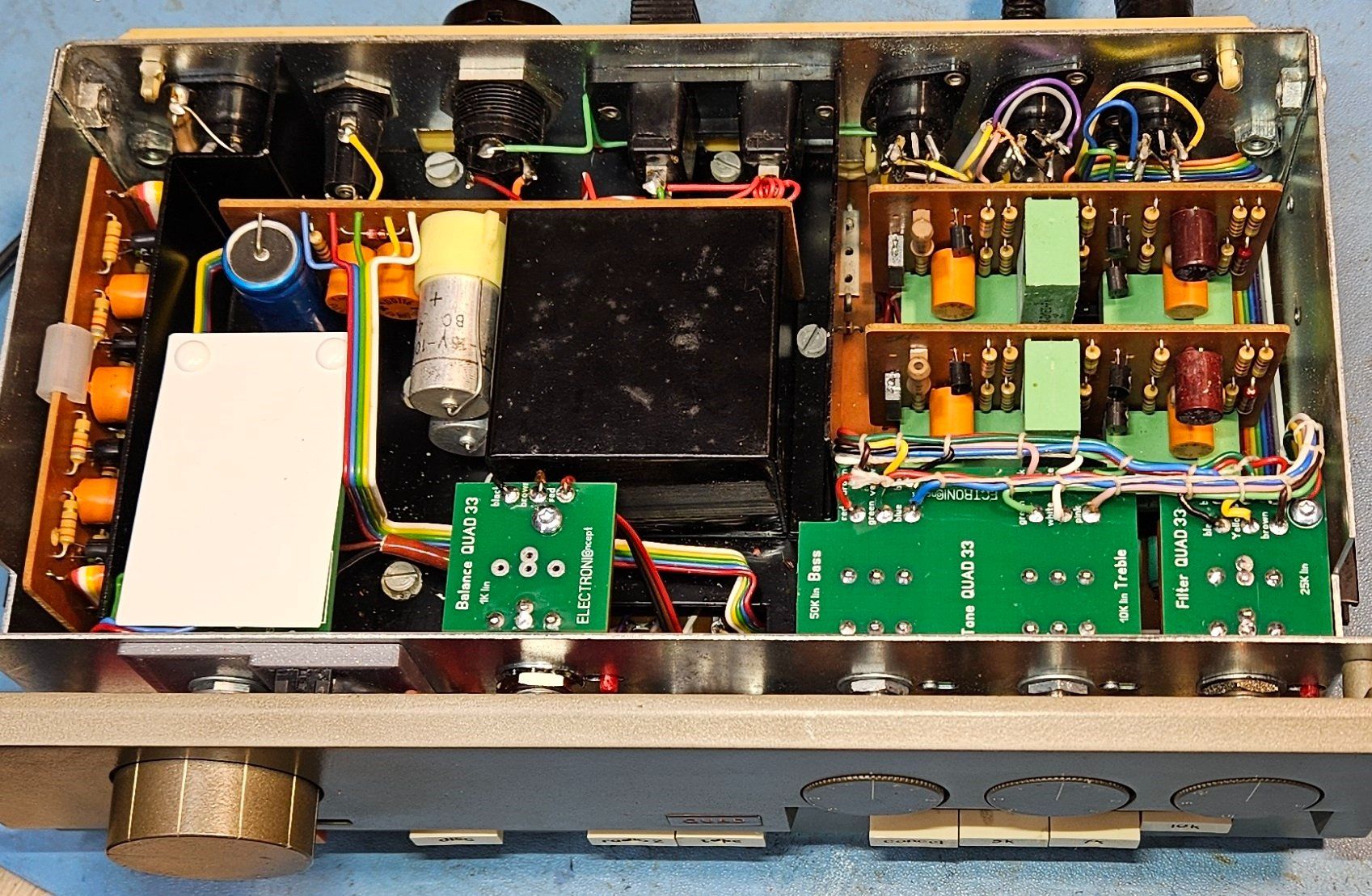 Quad Amplificatori: QUAD 33, Kit potentiomètres ALPS - ALPS Potentiometer-Kit – Nuovo e nell'imballaggio originale da St-Cierges venduto da Pestol