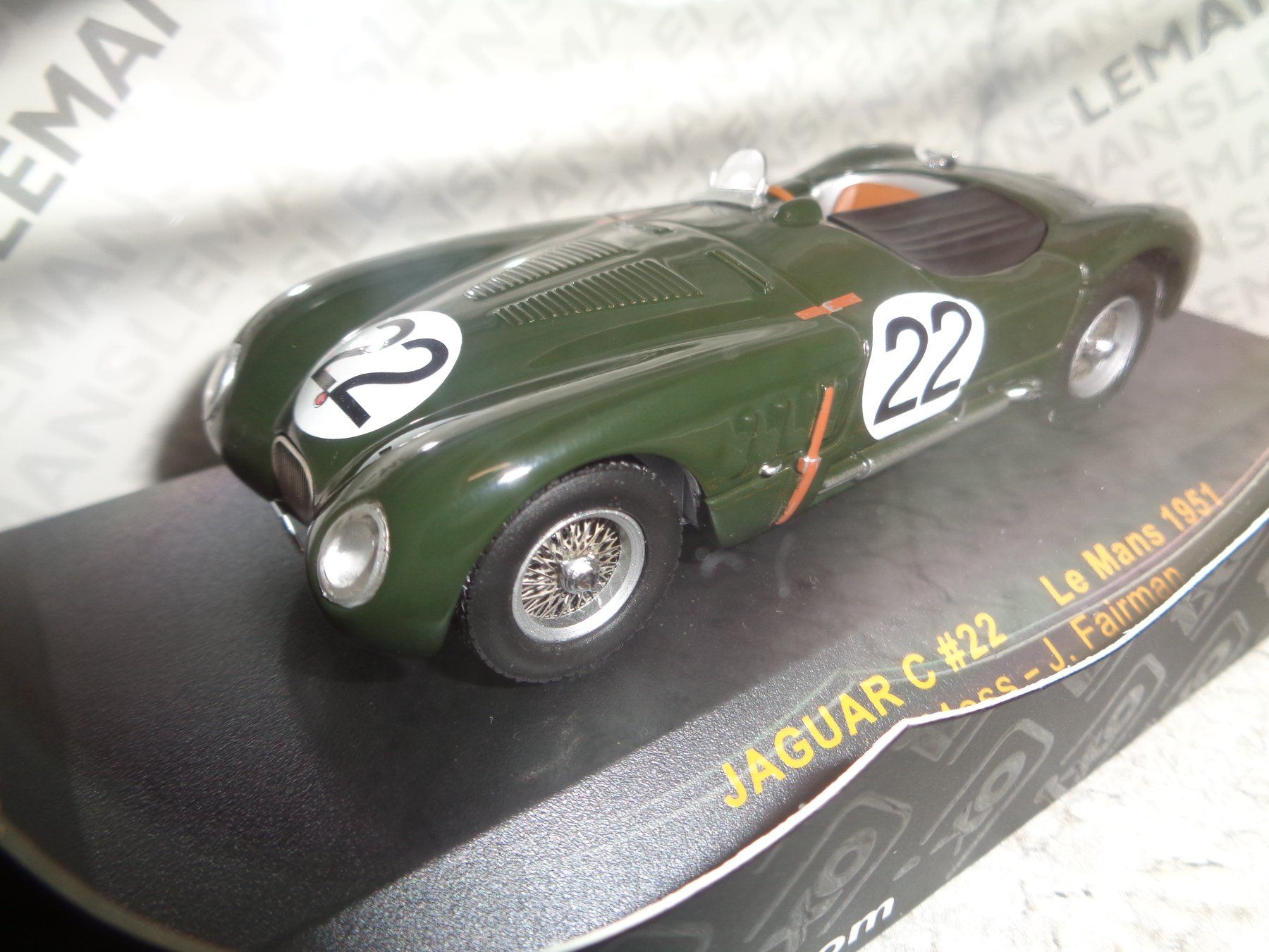 Jaguar Modellini d'auto: Ixo 1:43 Jaguar C Le Mans 1951 – Nuovo e nell'imballaggio originale da Reconvilier venduto da rallycar 1
