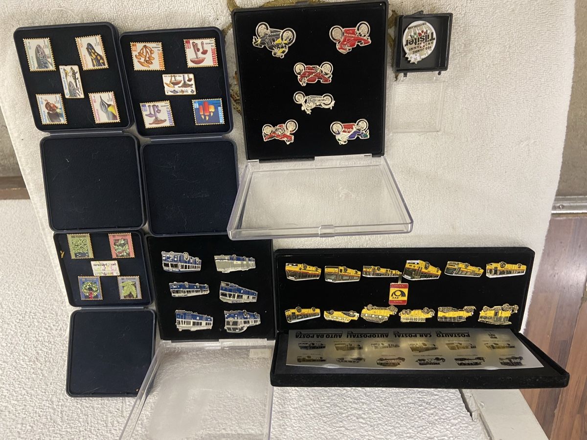Plaketten & Abzeichen: Pro Juventute Briefmarken Pins -Vbz,Post Auto usw.Pins – Gebraucht aus Dietikon von brocki-eyra 3