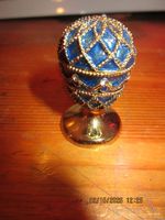 presse papier façon oeuf Fabergé