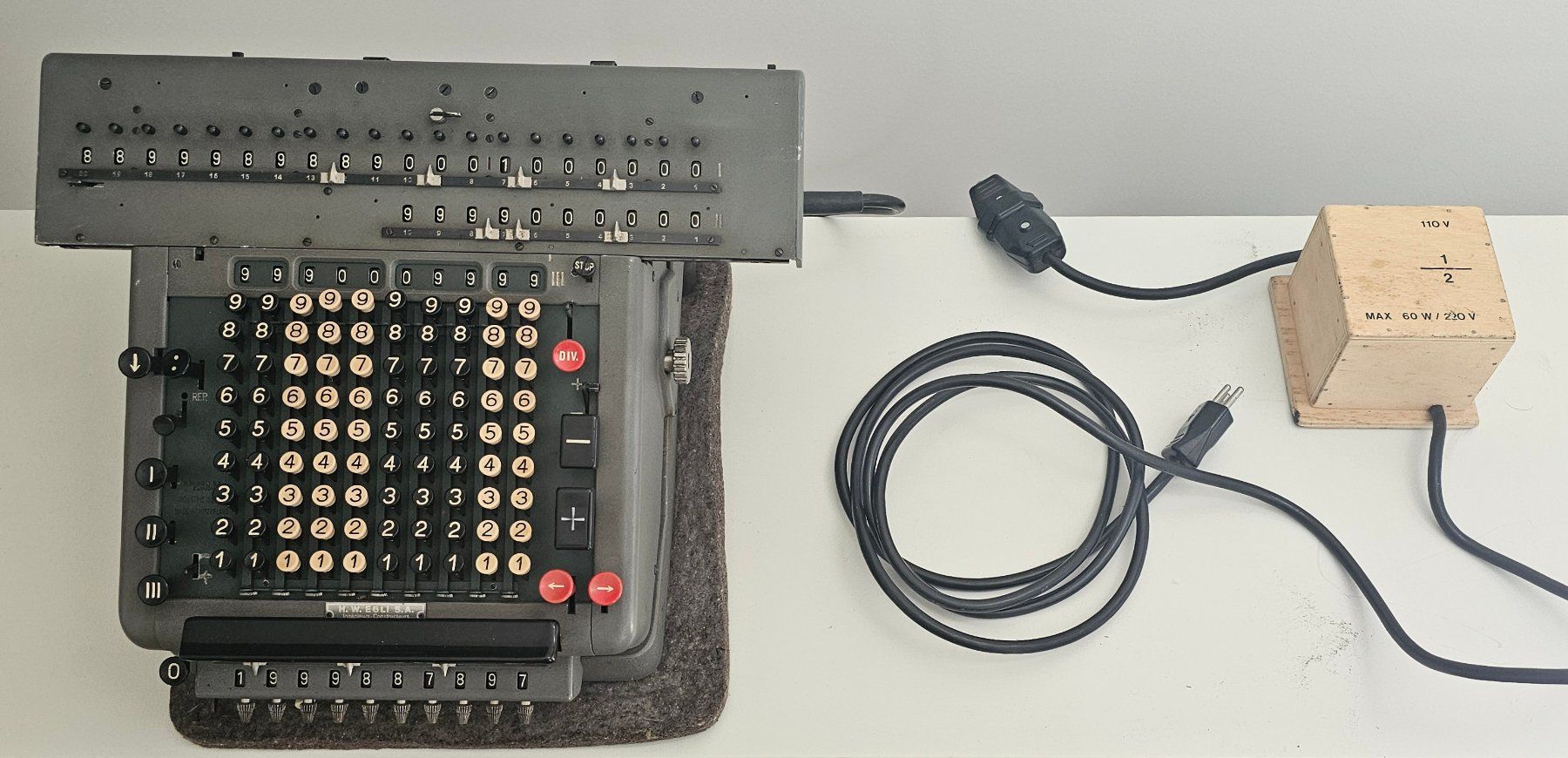 Alle Maschinen: Vintage Rechenmaschine – Gebraucht aus Füllinsdorf von Felice007