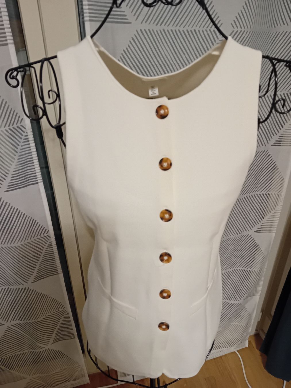 H&M Gilet & Giacche senza maniche: gilet neu gr S – Nuovo (secondo la descrizione) da zürich venduto da janjaz 1